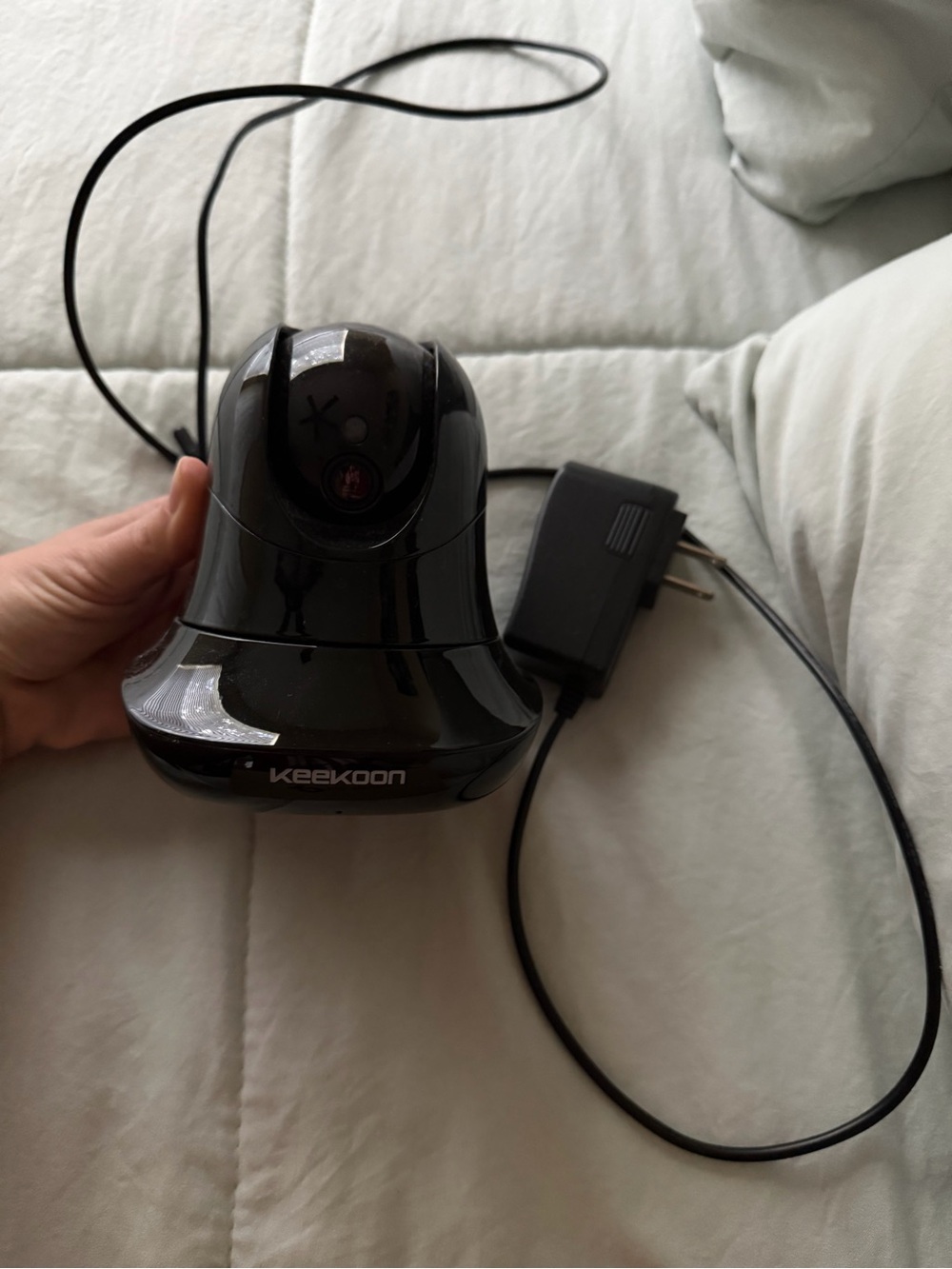 Black Wi‑Fi Indoor Security Camera - Pan & Tilt